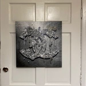 This is a 20x20 logo picture